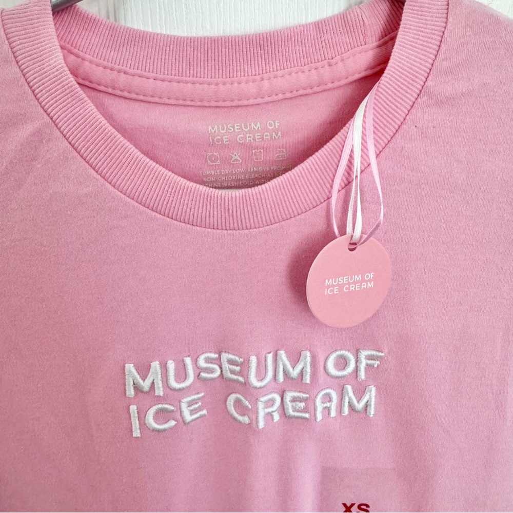 NWT 🍦MUSEUM OF ICE CREAM🍦 Pink 💕Embroidered Tee XS 🎀 - Picture 2 of 6
